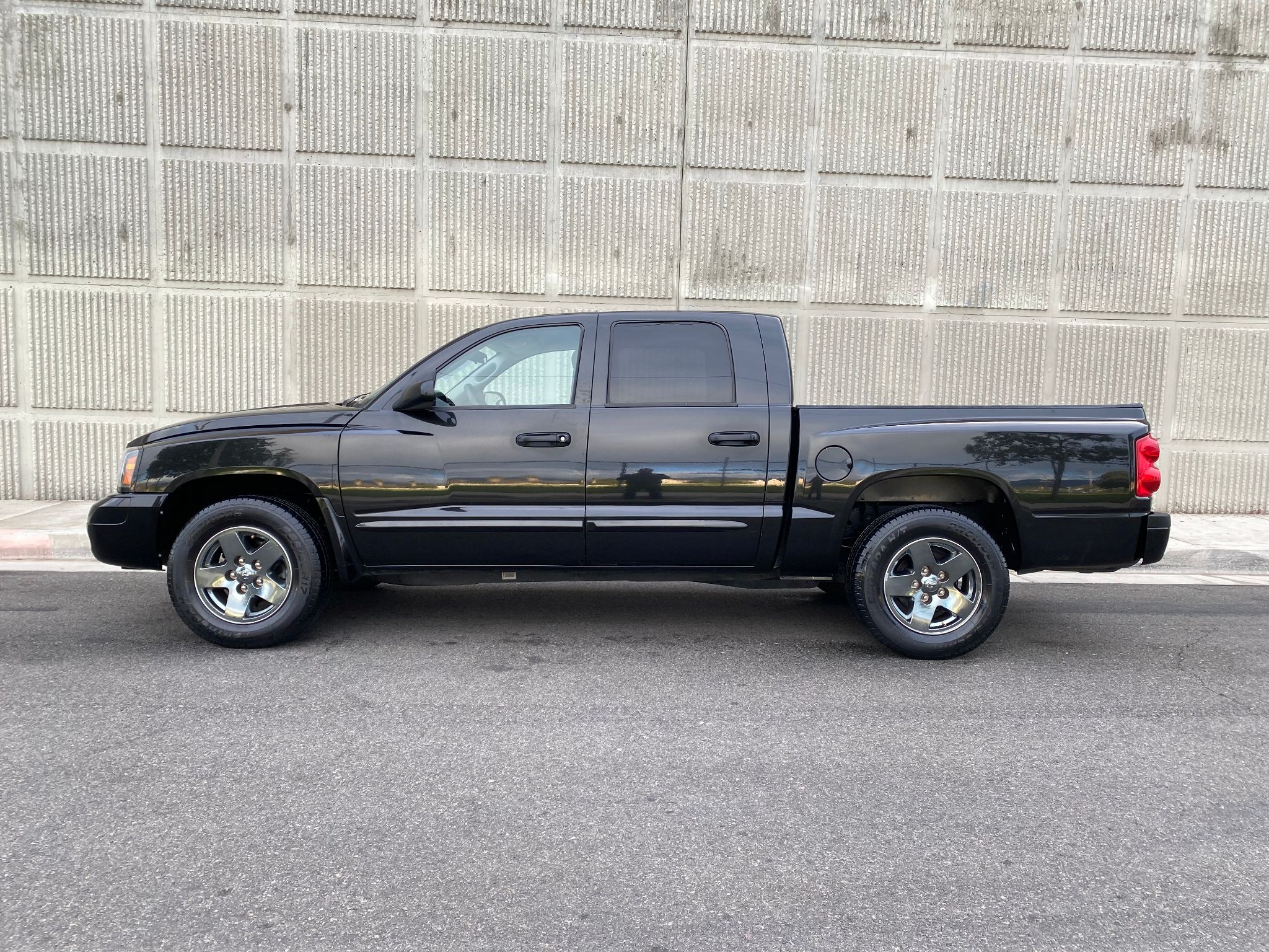 2006 Dodge Dakota SLT