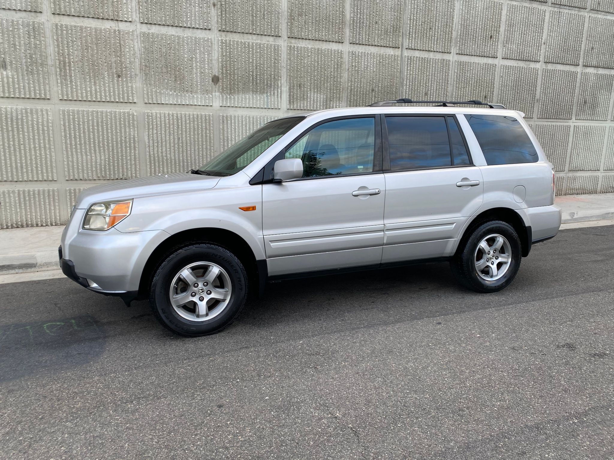 2006 Honda Pilot EX-L with NAVI