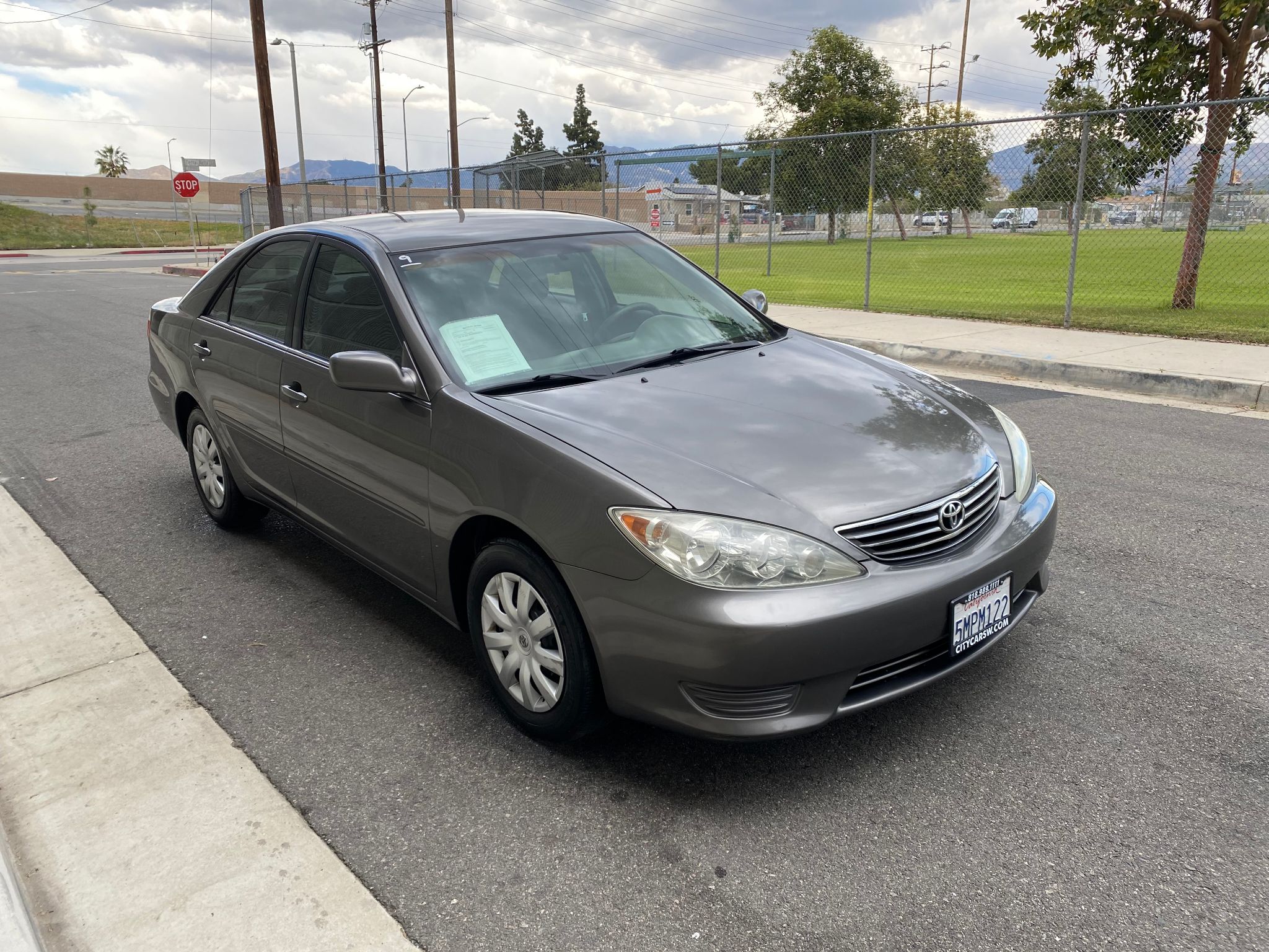 2005 Toyota Camry LE