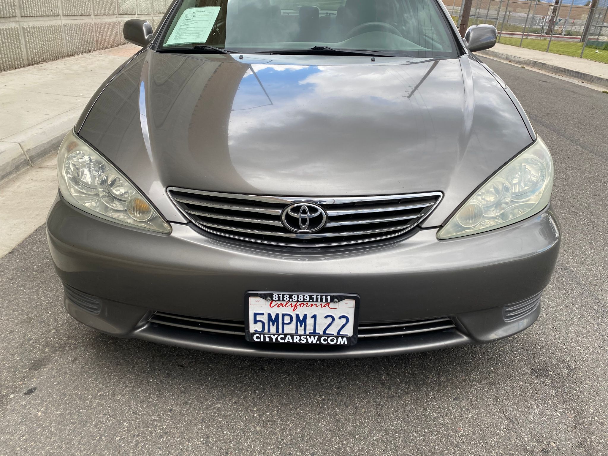2005 Toyota Camry LE