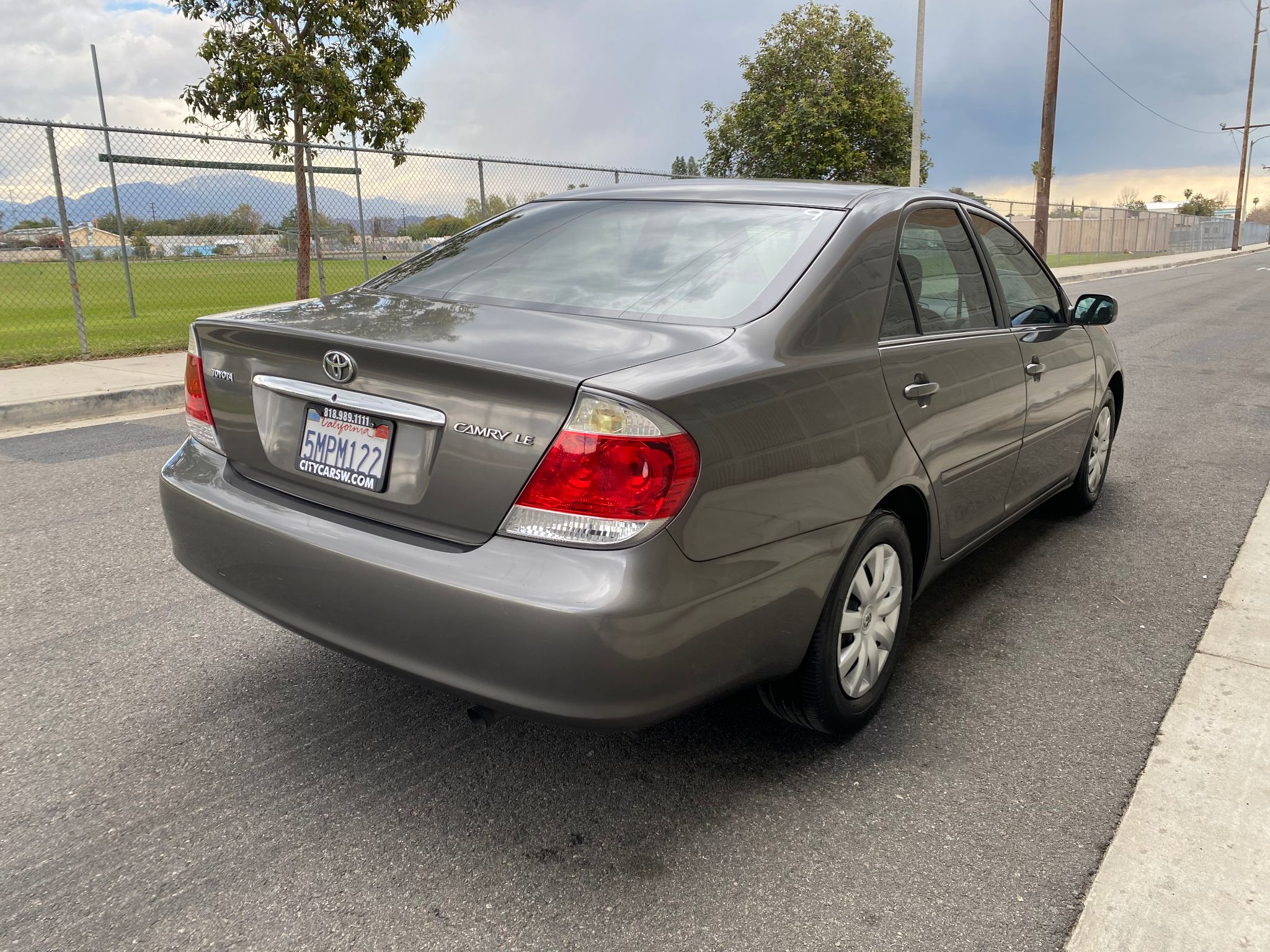 2005 Toyota Camry LE