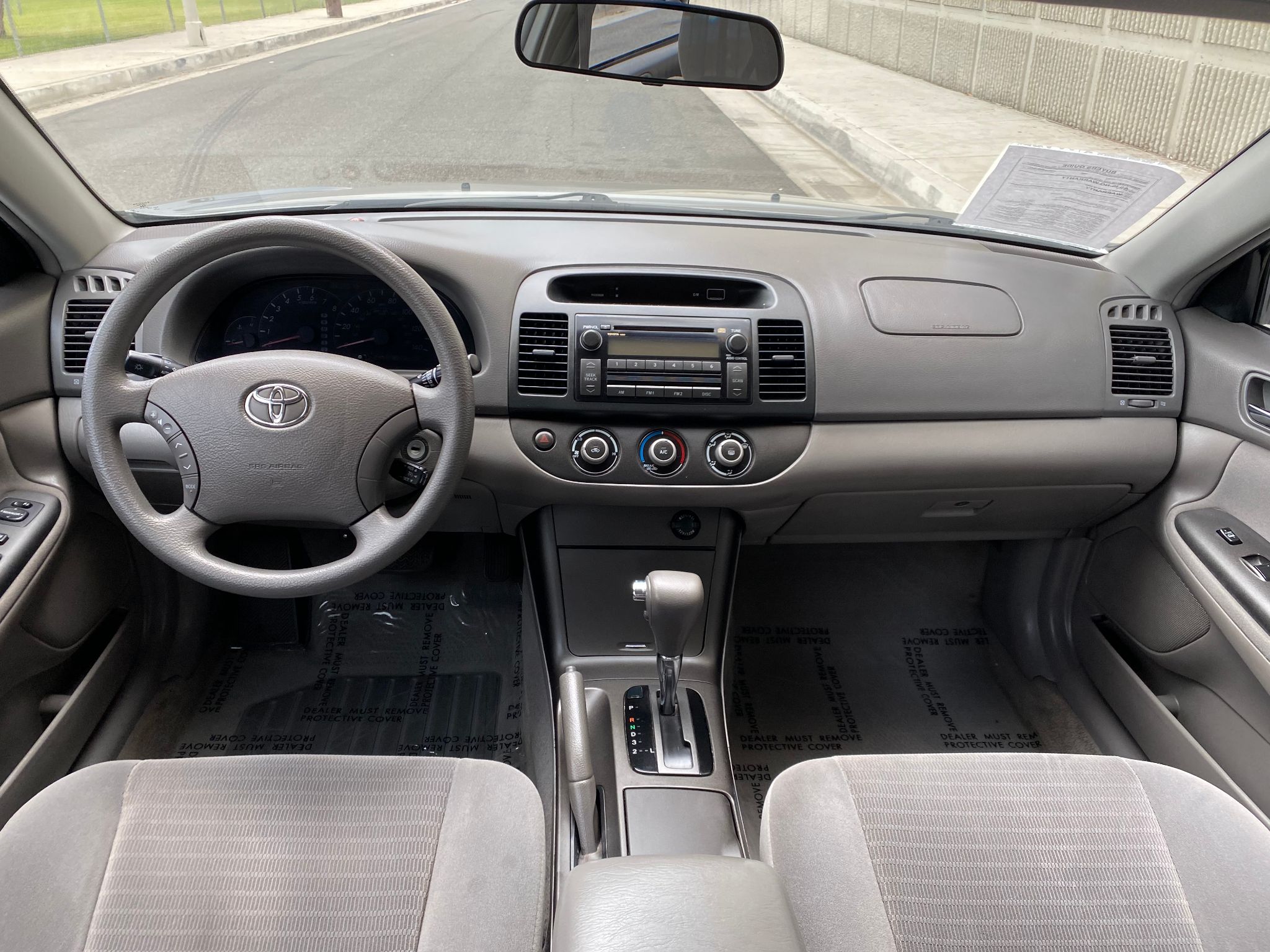 2005 Toyota Camry LE