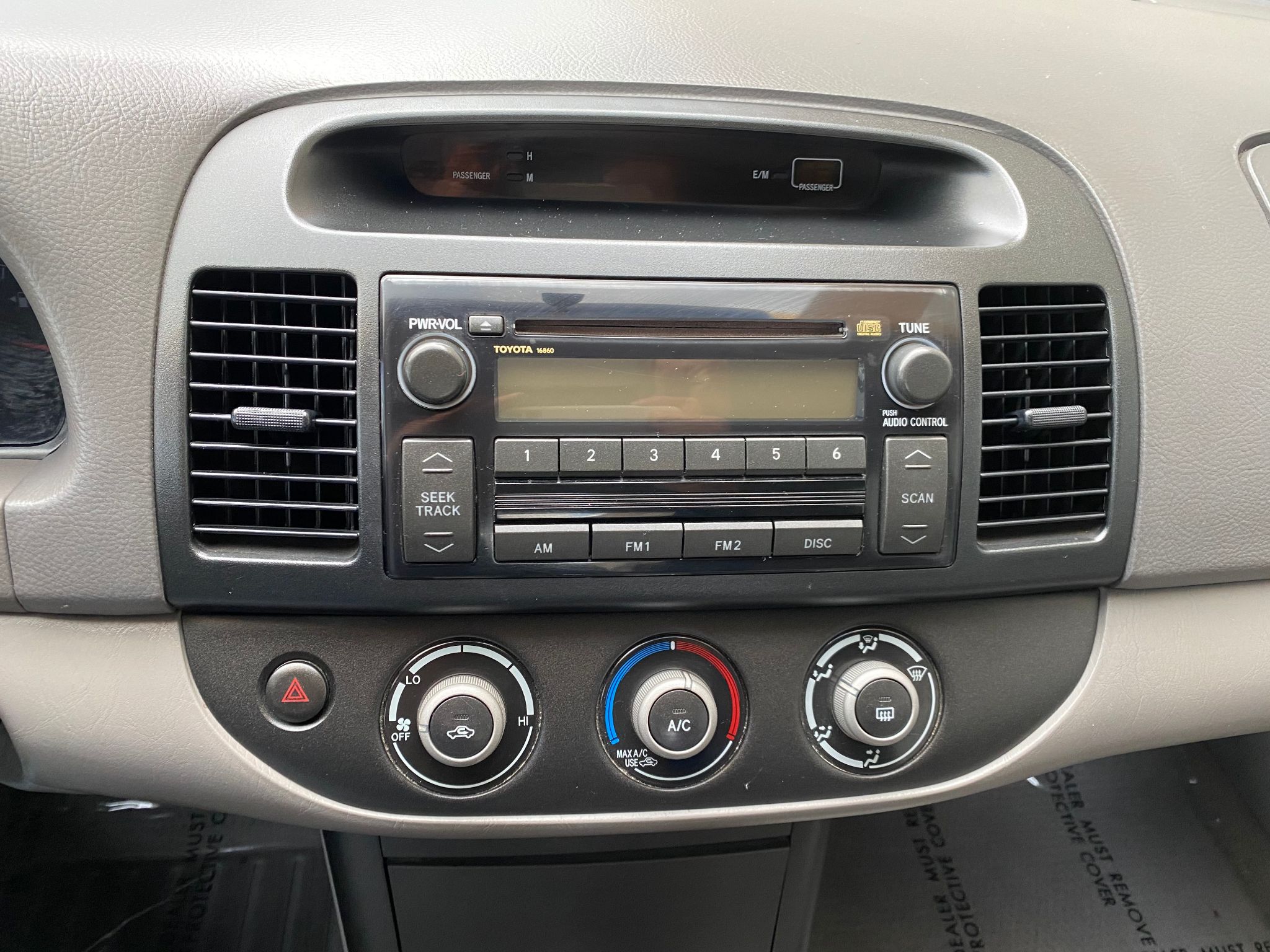 2005 Toyota Camry LE