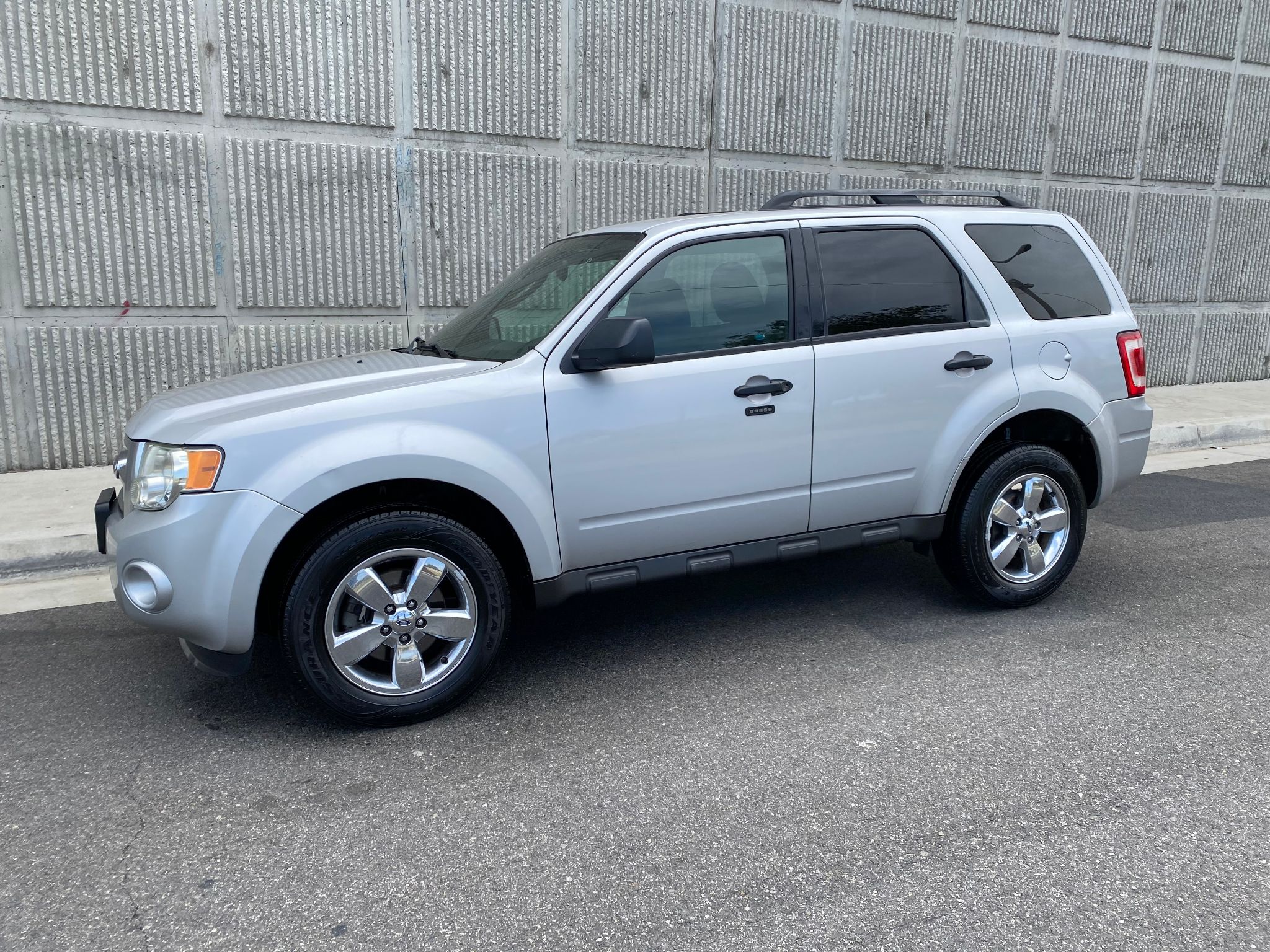 2009 Ford Escape XLT