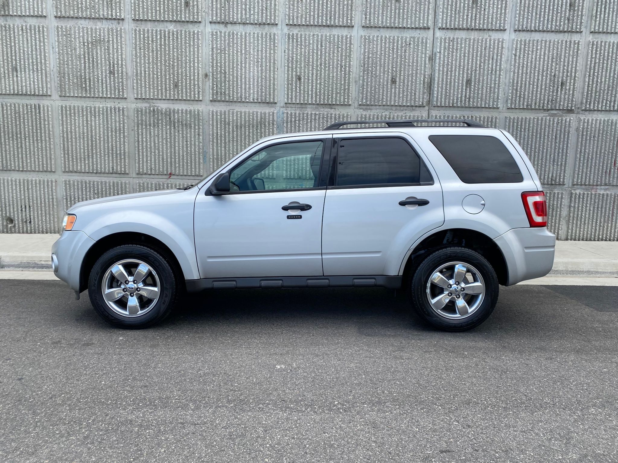 2009 Ford Escape XLT