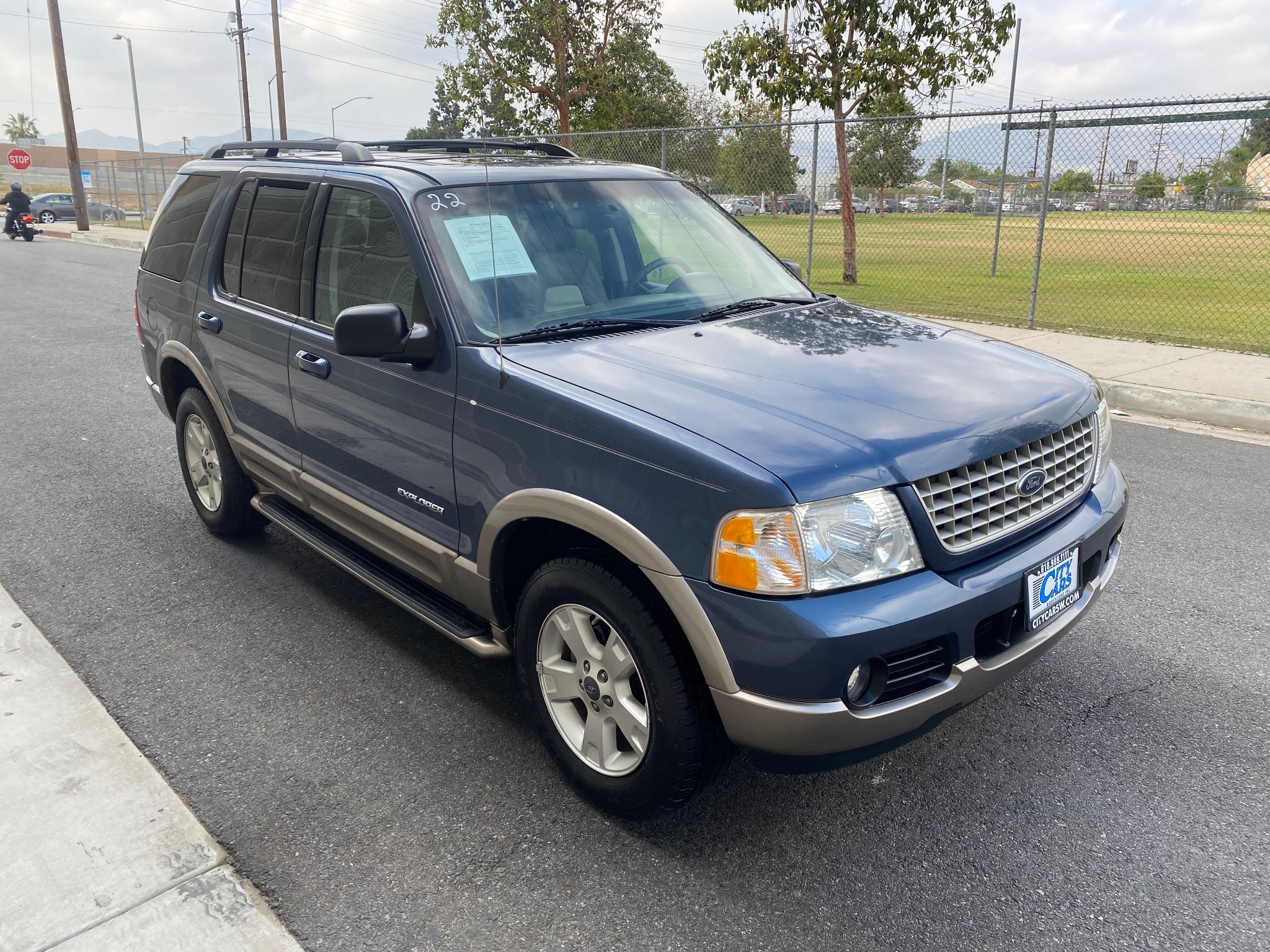 2004 Ford Explorer Eddie Bauer