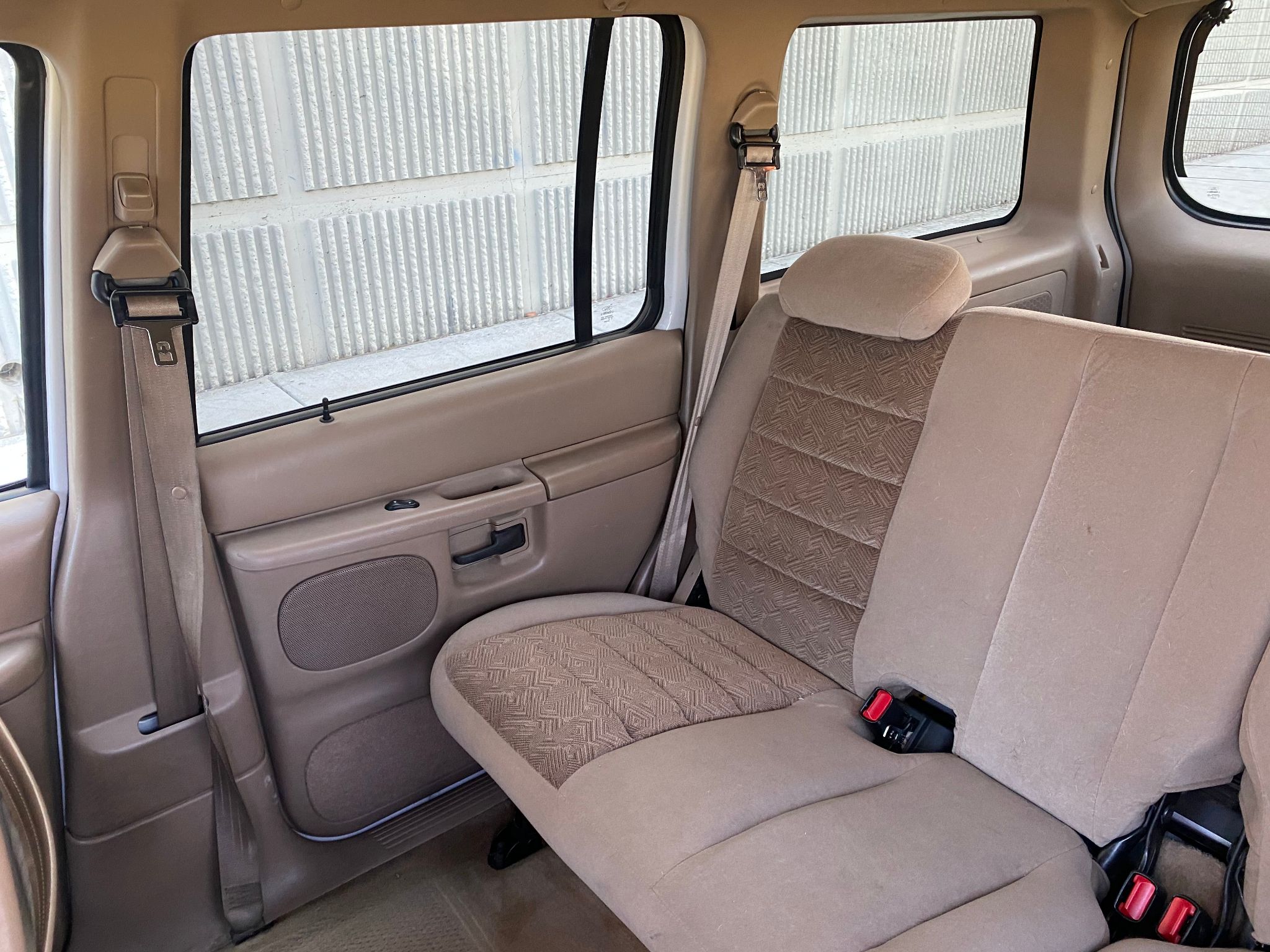 2000 Ford Explorer XLT