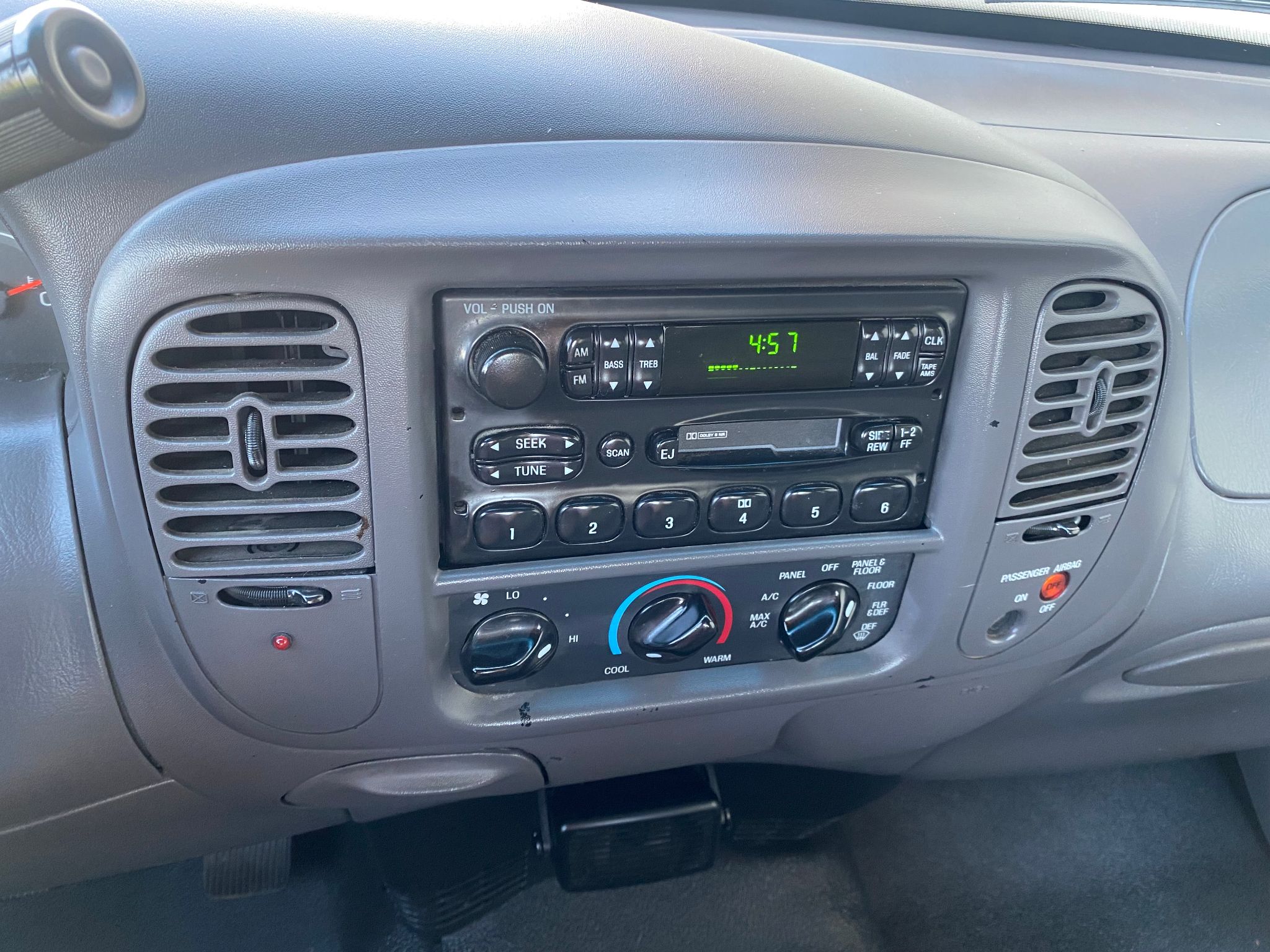 2001 Ford F-150 XL