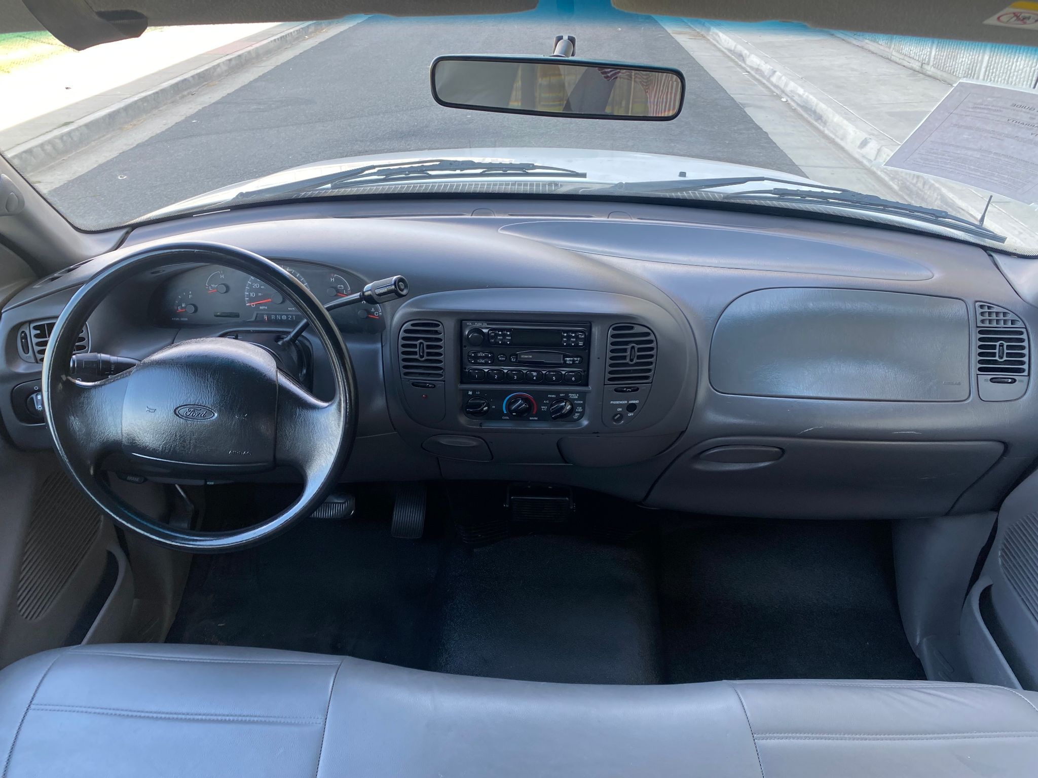2001 Ford F-150 XL
