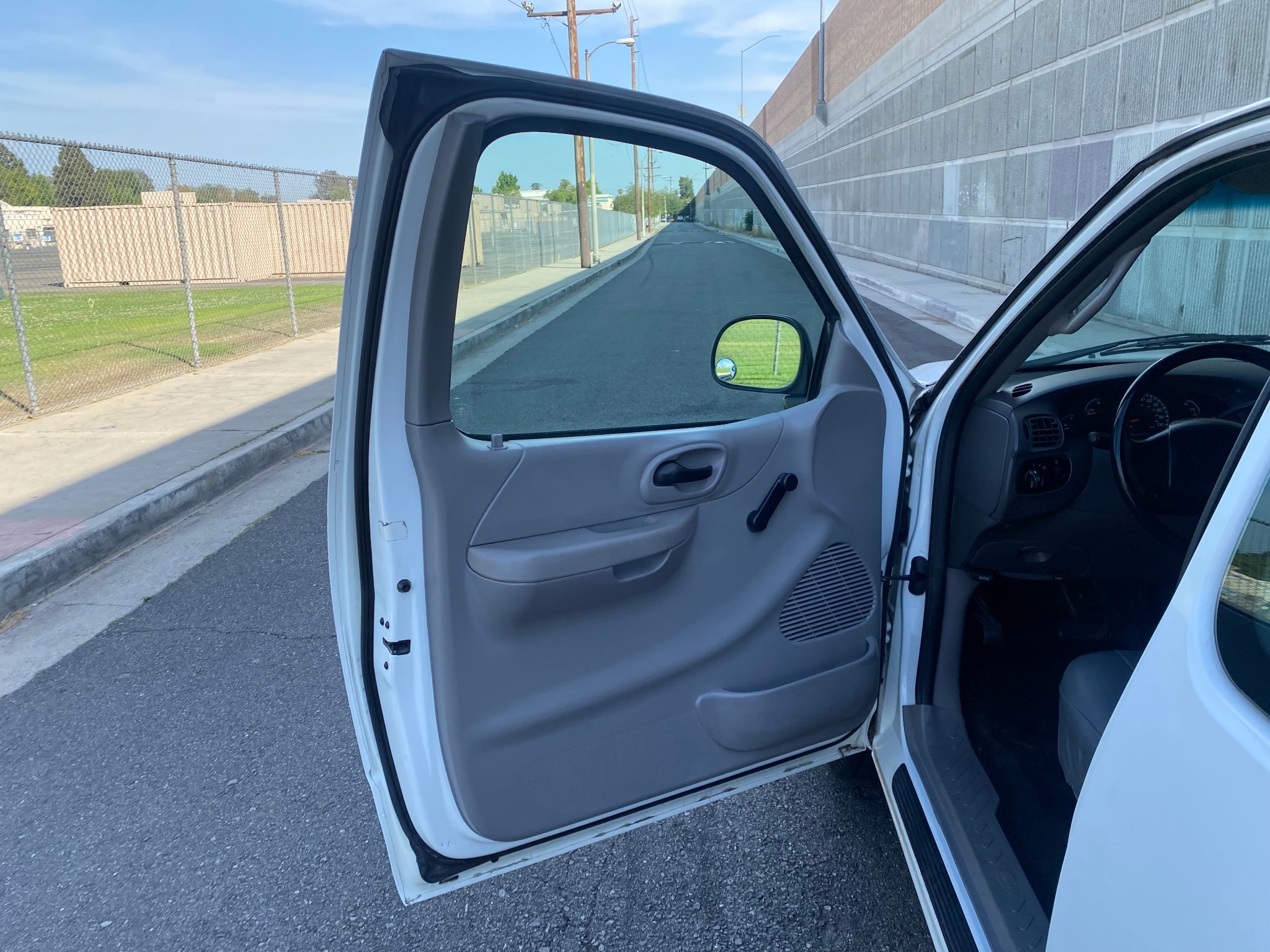 2001 Ford F-150 XL