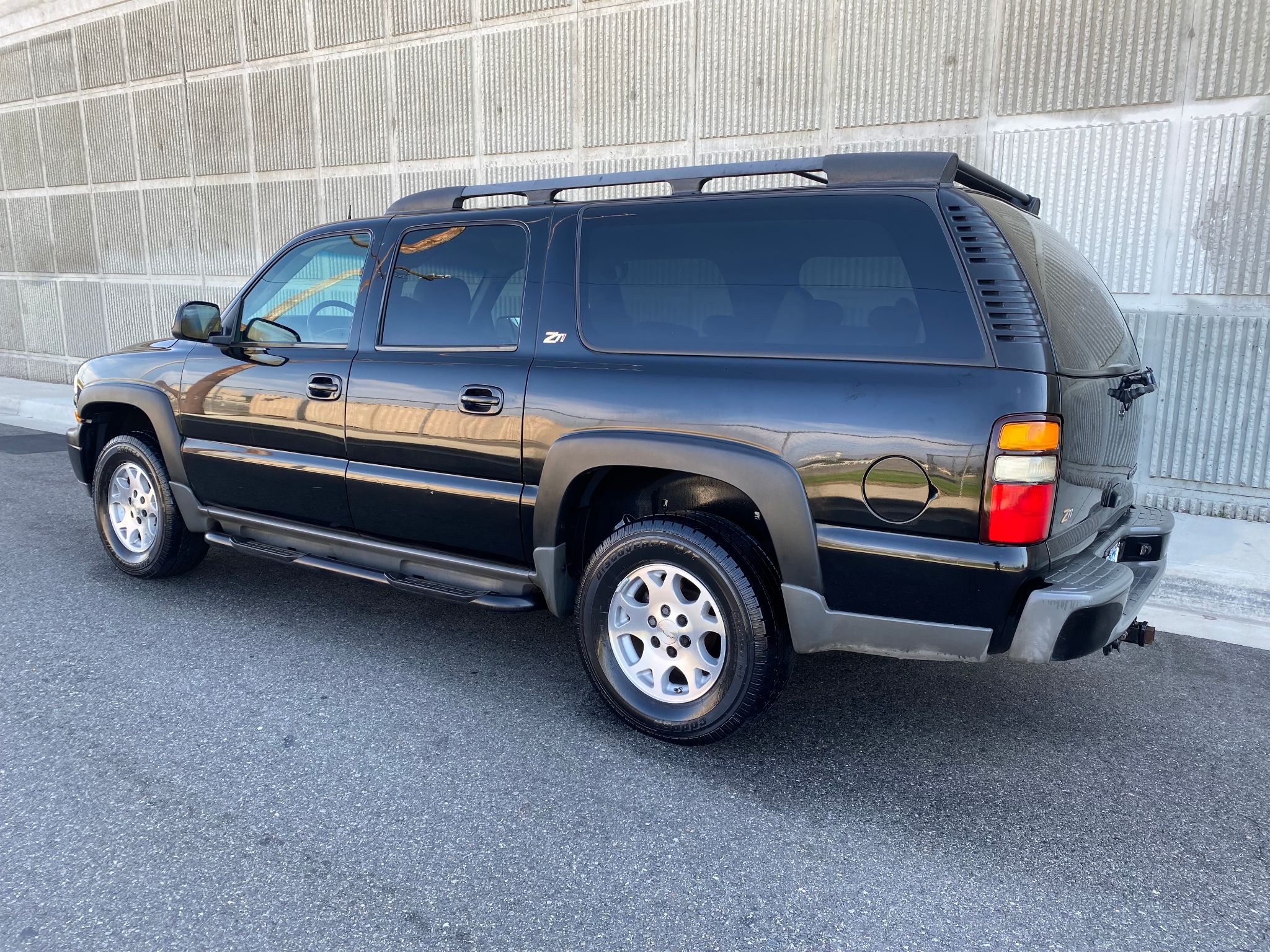 2004 Chevrolet Suburban Z71