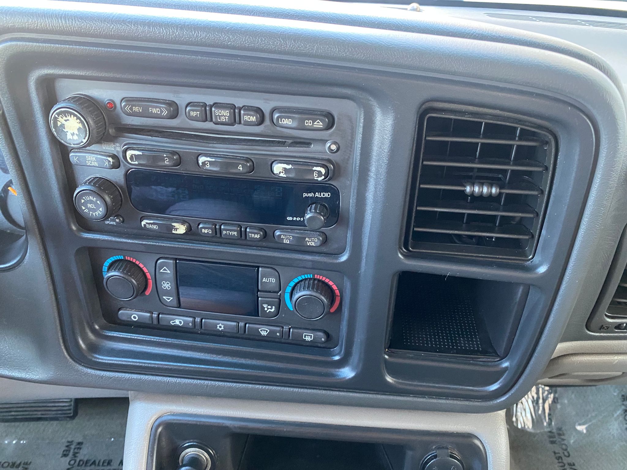 2004 Chevrolet Suburban Z71