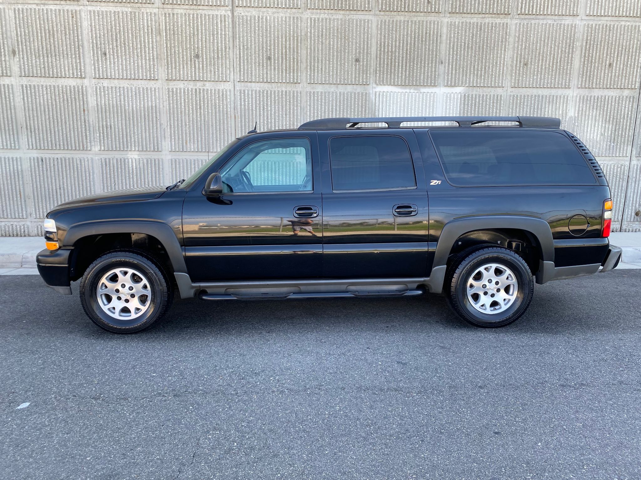 2004 Chevrolet Suburban Z71