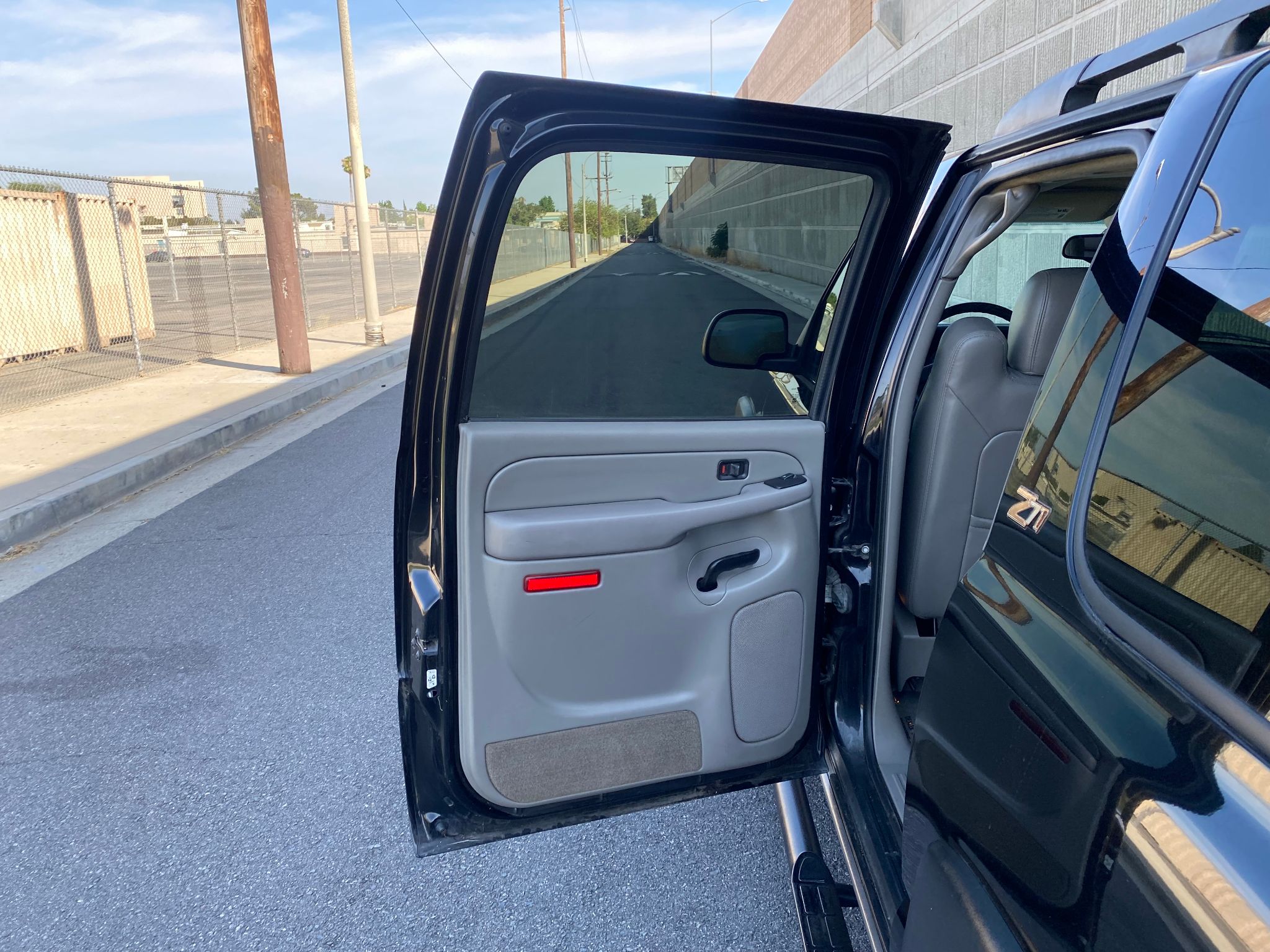 2004 Chevrolet Suburban Z71